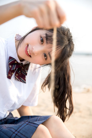 被原上司紧缚波多野结衣