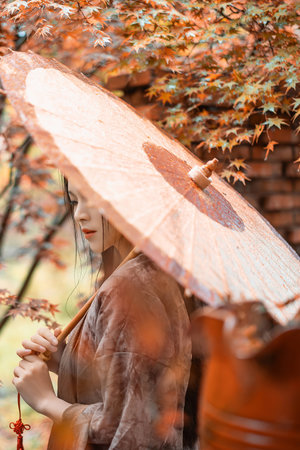 任嘉伦流水迢迢