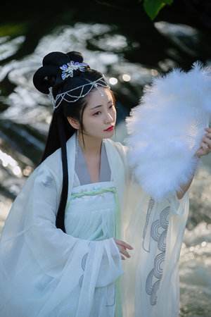 国精产品久久久久