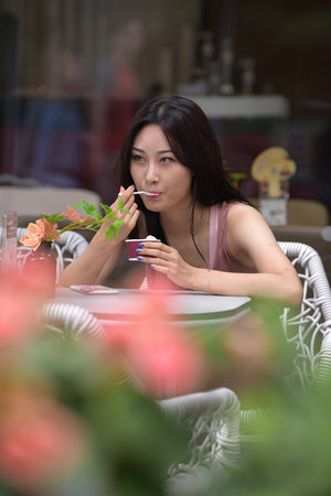 巨人在线观看免费视频