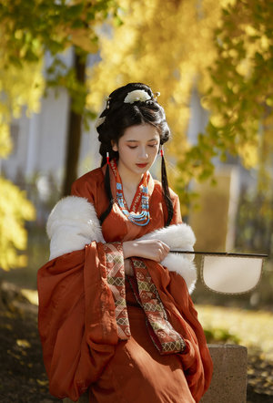 一个人在线观看免费中文www