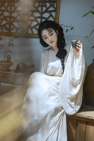 人人做人人玩人人妻精品少妇