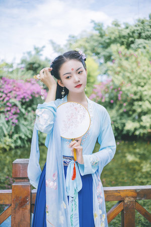 啊学长我们换个地方