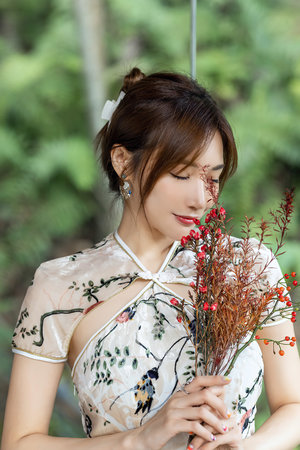 旧时燕飞帝王家