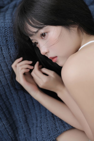 嗯啊开小嫩苞好深啊H服务员