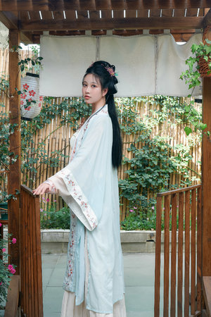 美丽的他电影版电影