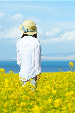 1366 768高清美女壁纸