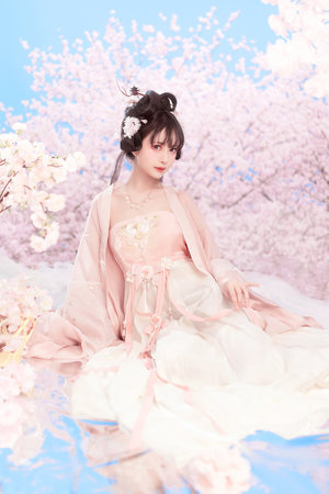 漂亮的邻居韩剧免费完整版观看