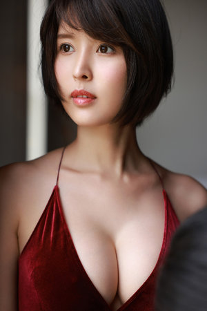 和上司出差被强7天吉泽