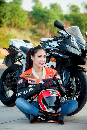 寡妇被下药和大狼拘