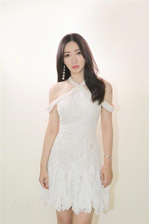 在线情侣视频网站